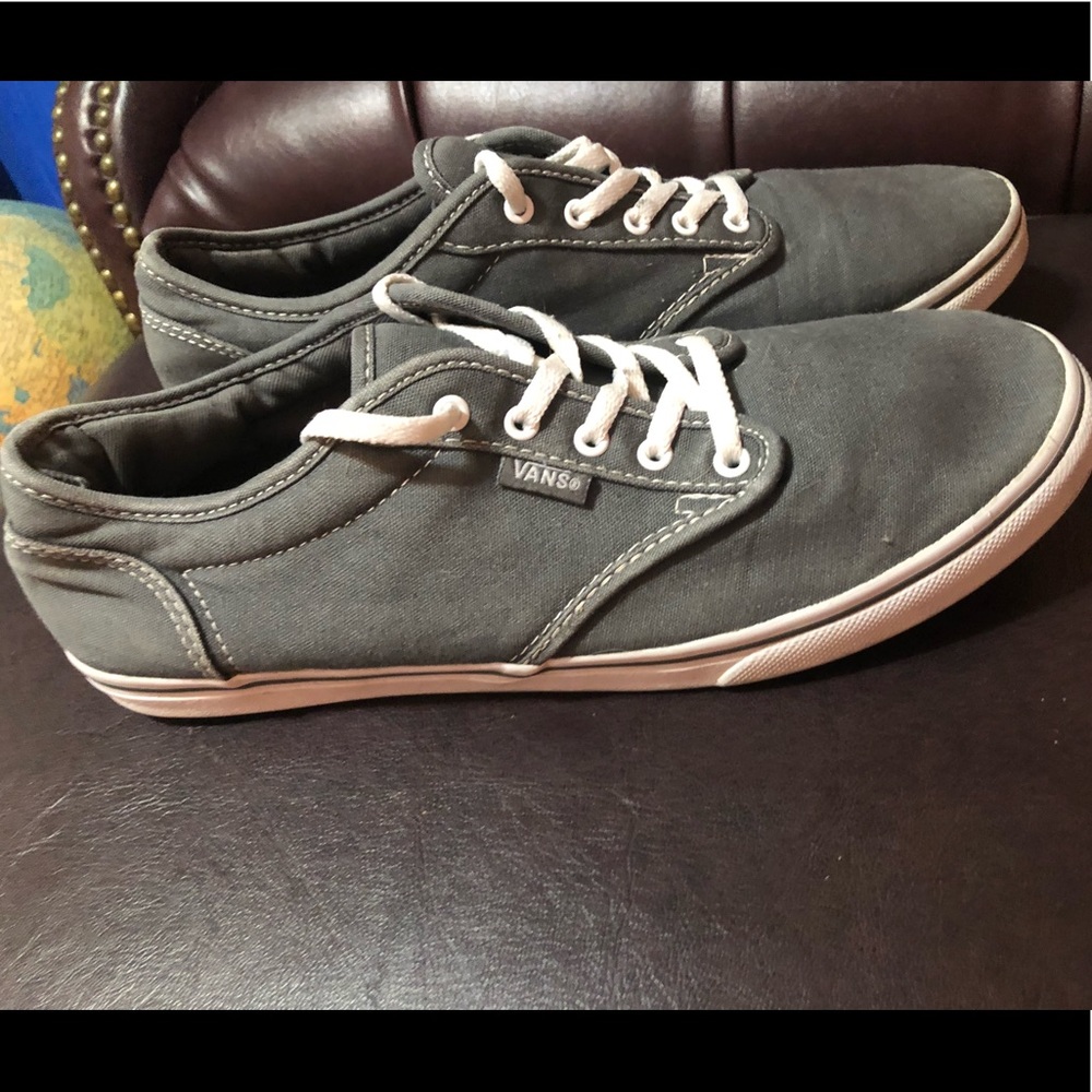 authentic Lo pro pewter  vans